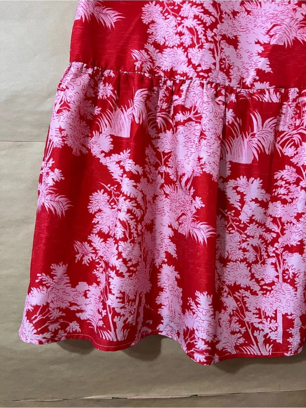 Tuckernuck | Scarlet Toile Emilie Midi Skirt Tiered Floral Red Pink Size M
